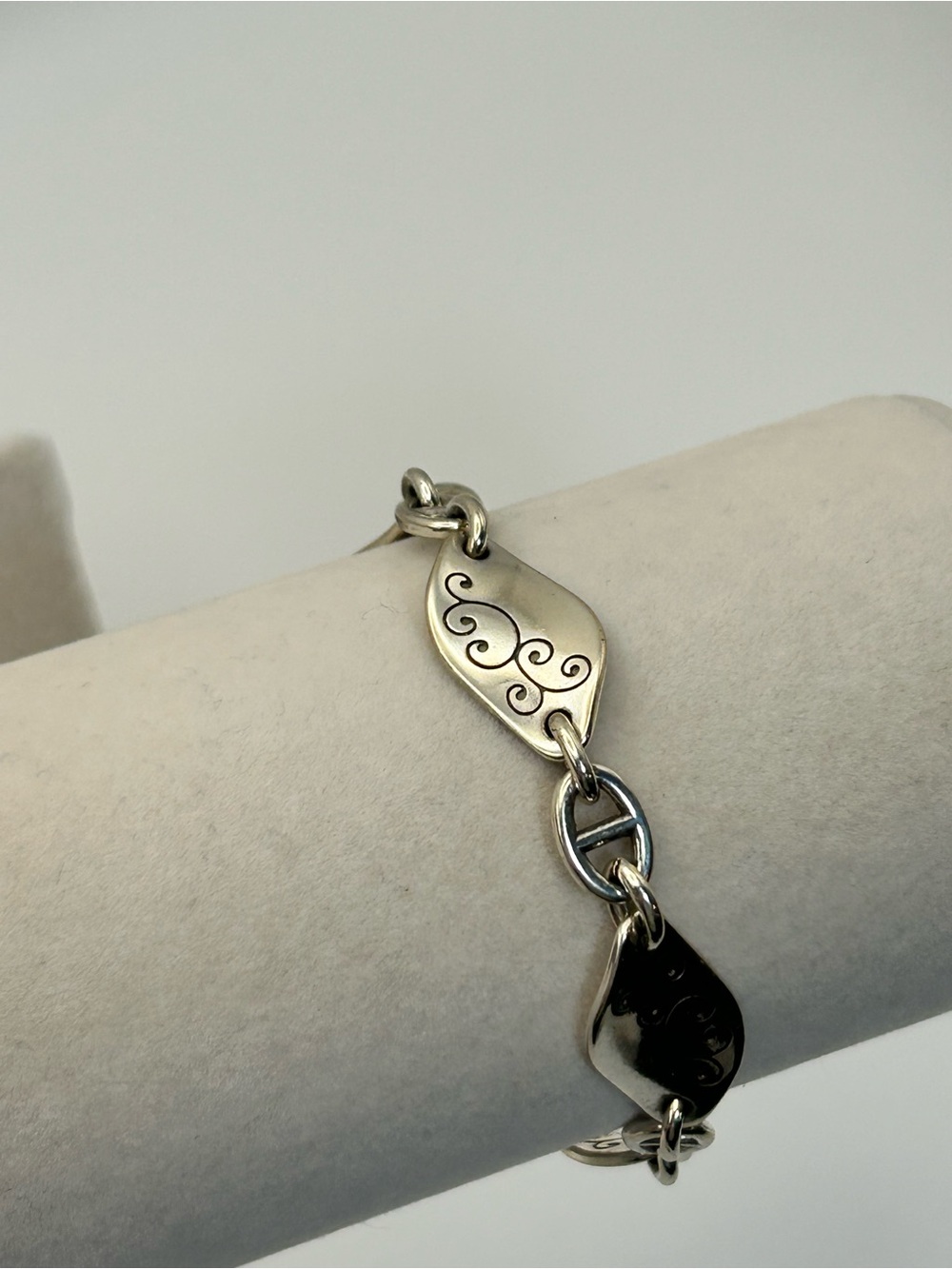 Brighton Twirl Twist Bracelet 8" Silver Plated Oval Link Vintage - Picture 2 of 10